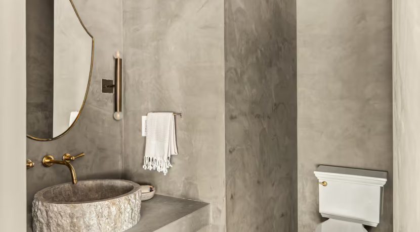 Bathroom 6.1