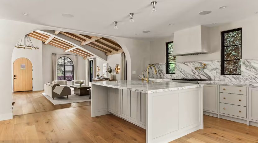 Kitchen 2