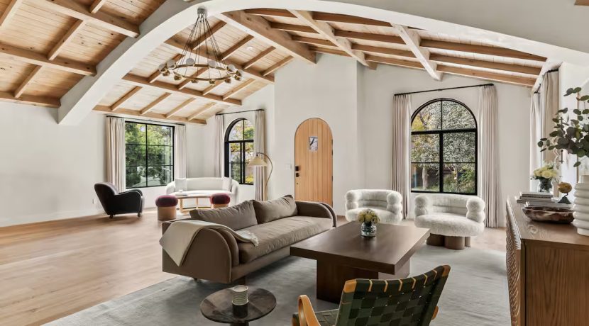 Living room 2